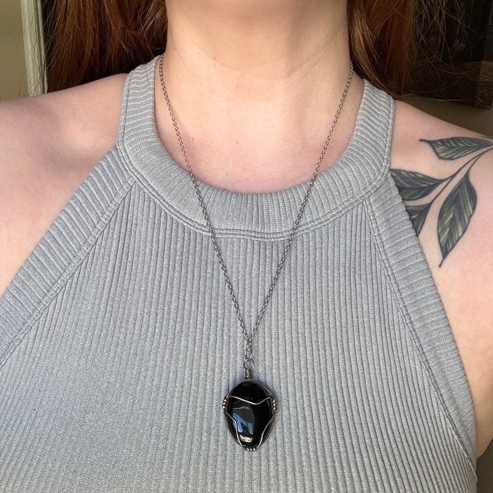 Elegant Black Onyx Pendant Necklace